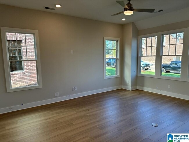 Building Photo - 4882 Silas Ave