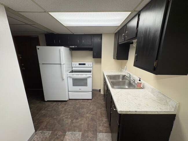 Building Photo - 2274 Orchard St