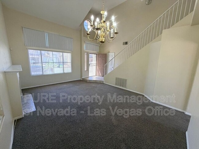 Building Photo - 266 Bluefield Ln
