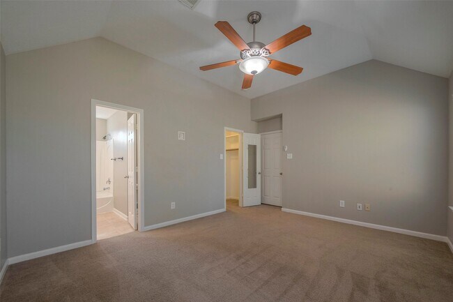 Building Photo - 5437 N Buffalo Cir