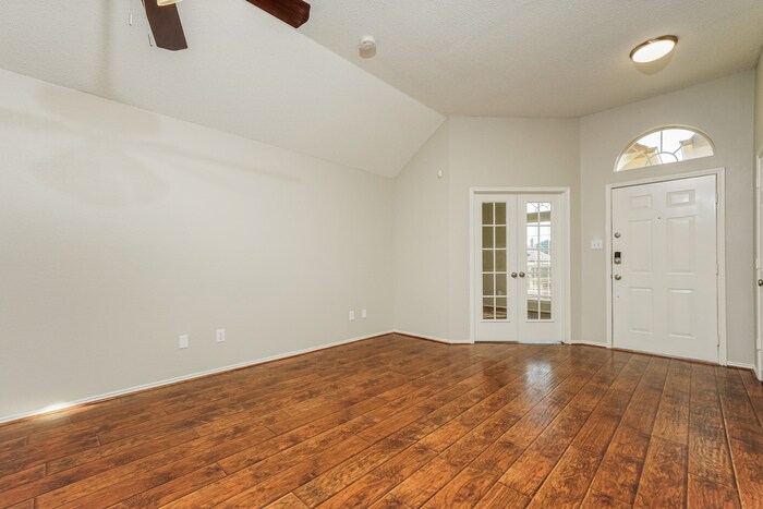 Building Photo - 1724 Green Terrace Dr