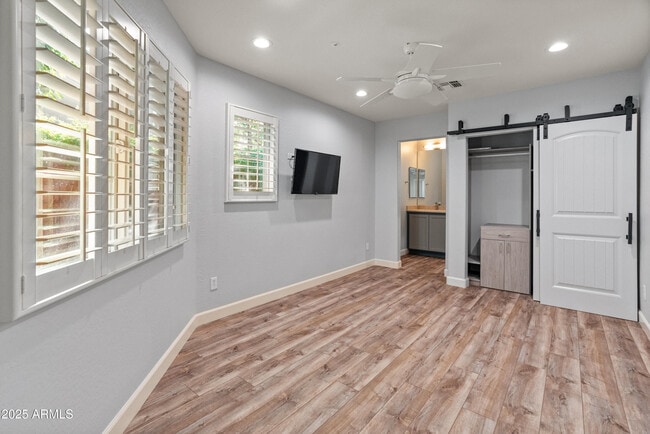 Building Photo - 12073 W Desert Mirage Dr