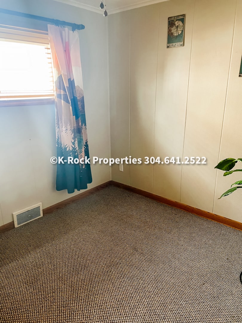 office - 318 Johnson Ave