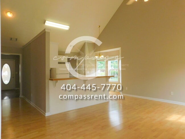 Building Photo - 428 Shadowbrooke Cir SW