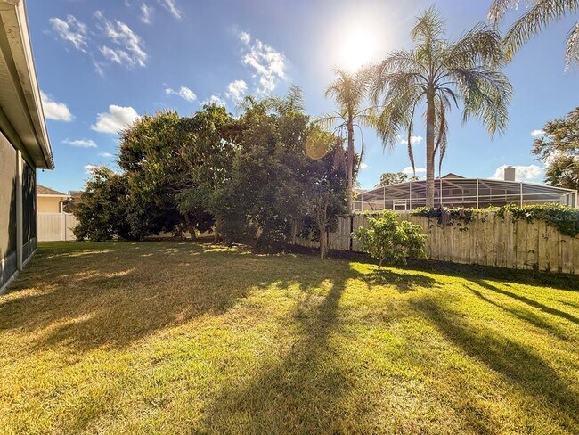 Building Photo - 4396 Conroy Club Dr