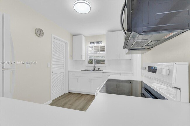 Building Photo - 3504 NW 85th Ave