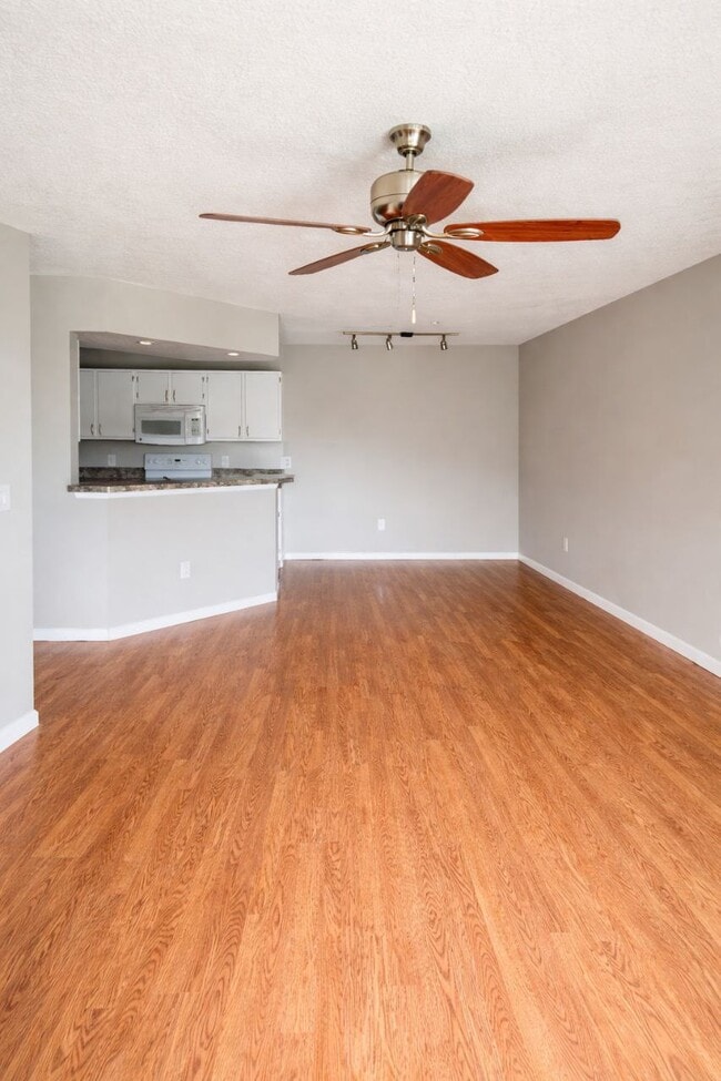 Building Photo - 12500 Crest Springs Ln