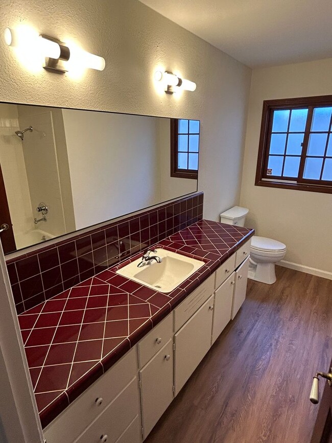 Building Photo - Charming Single-Story 3 bd Home in Coveted South Los Altos - OPEN HOUSE: Sunday, April 19 from 10...