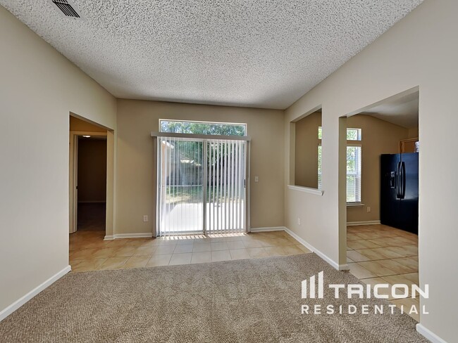 Building Photo - 920 Majestic Cypress Dr N