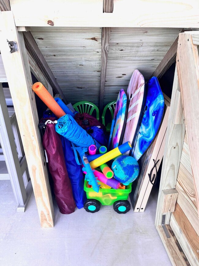 Building Photo - 5497 TX-361