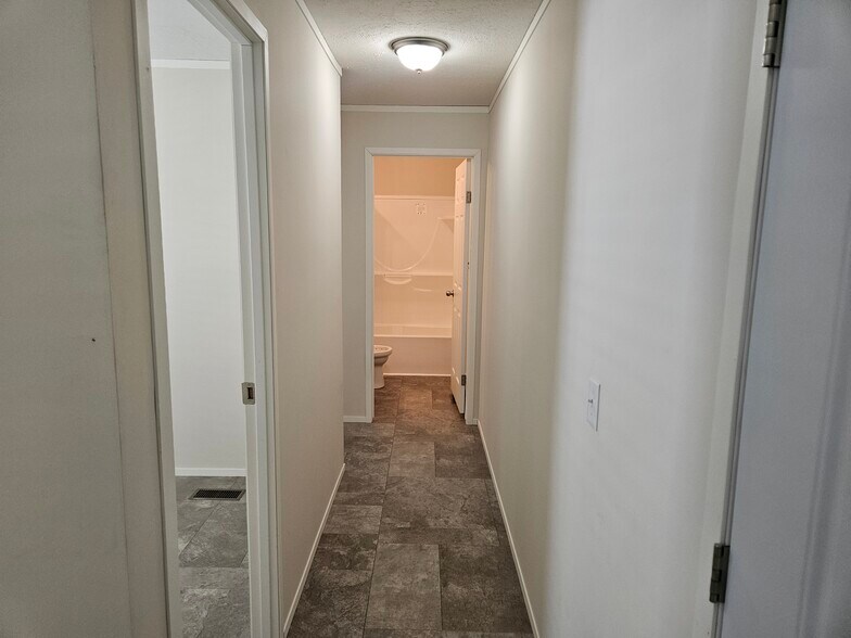 Building Photo - 11789 Cascade Cir