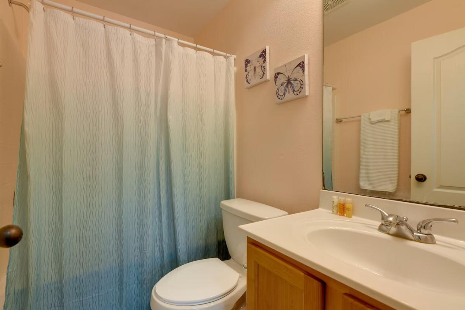 Building Photo - 1509 Oak Harbor Dr