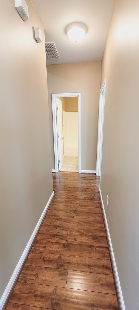 Building Photo - 401 Old Cahaba Way