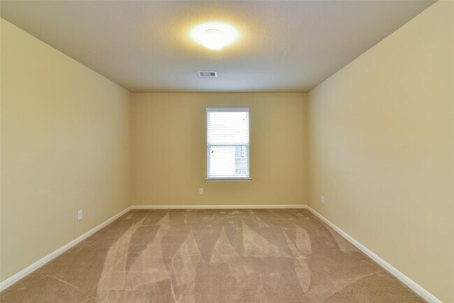 Building Photo - 13062 Rose Landing Dr