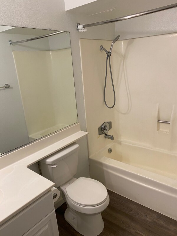 Building Photo - 6901 Alvarado Rd