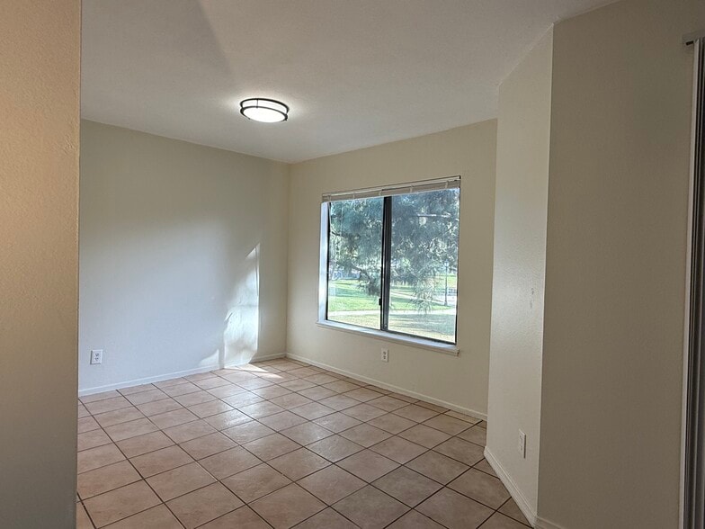 Building Photo - 24322 El Pilar