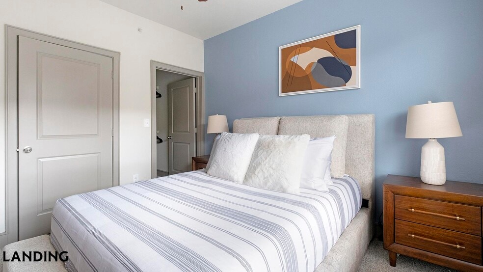 Building Photo - 18021 Kingsland Blvd