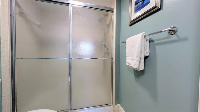 Building Photo - 2767 Carambola Cir S