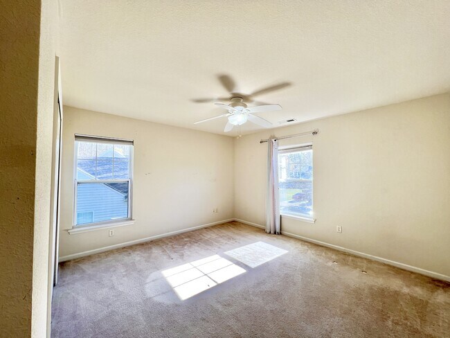 Building Photo - 109 Zebulon Ct