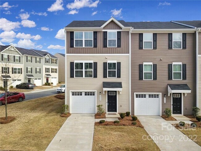 Building Photo - 6042 Cutwater Cir