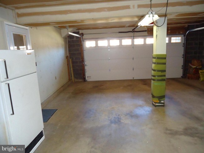 Building Photo - 8727 Litwalton Ct