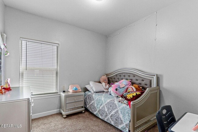 Building Photo - 2852 Tierra Oasis St
