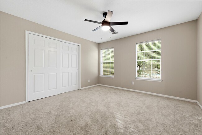 Building Photo - 3711 Slocom Dr