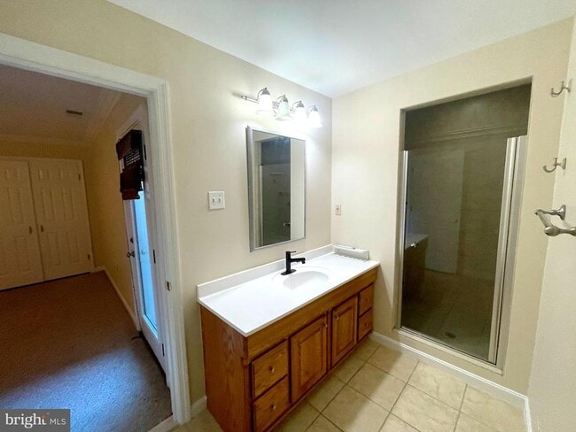 Building Photo - 11717 Rivershore Dr