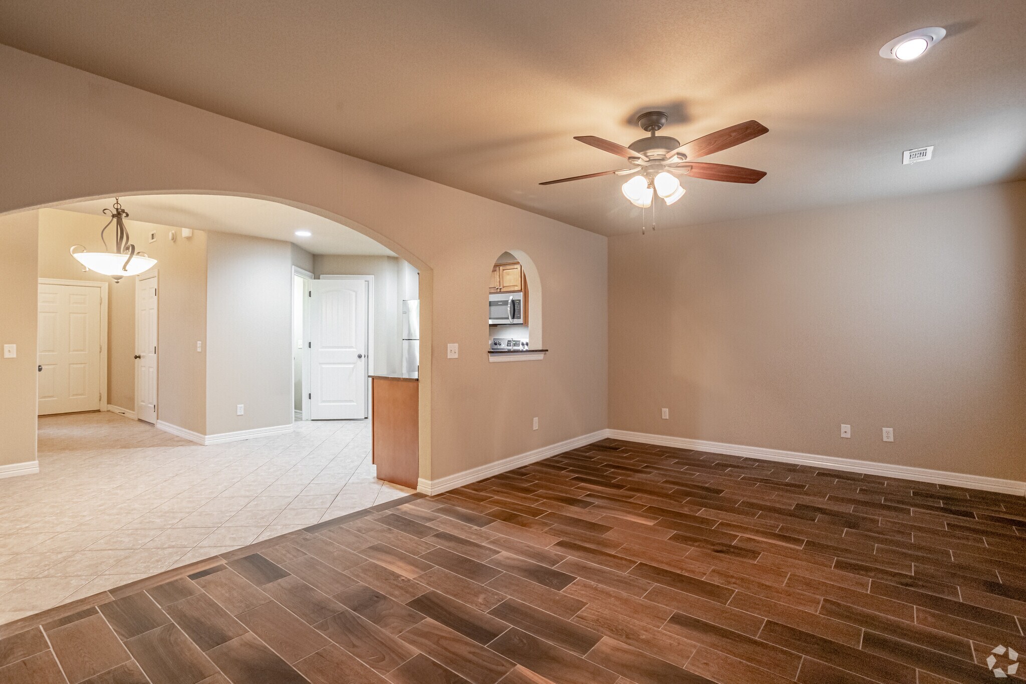 15th Place Townhomes 2400 S 15th Pl Rogers AR 72758 Apartment Finder