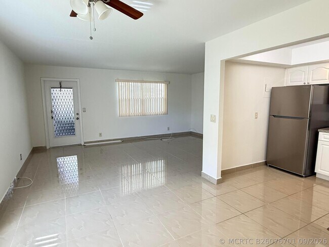 Building Photo - 490 Monaco Blvd