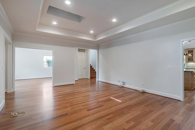 Building Photo - 130 Heather Ln