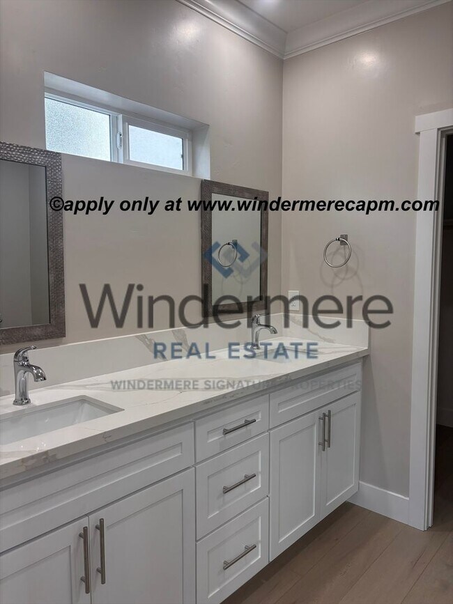 Building Photo - Brand New 3-Bedroom Home with Modern Finishes