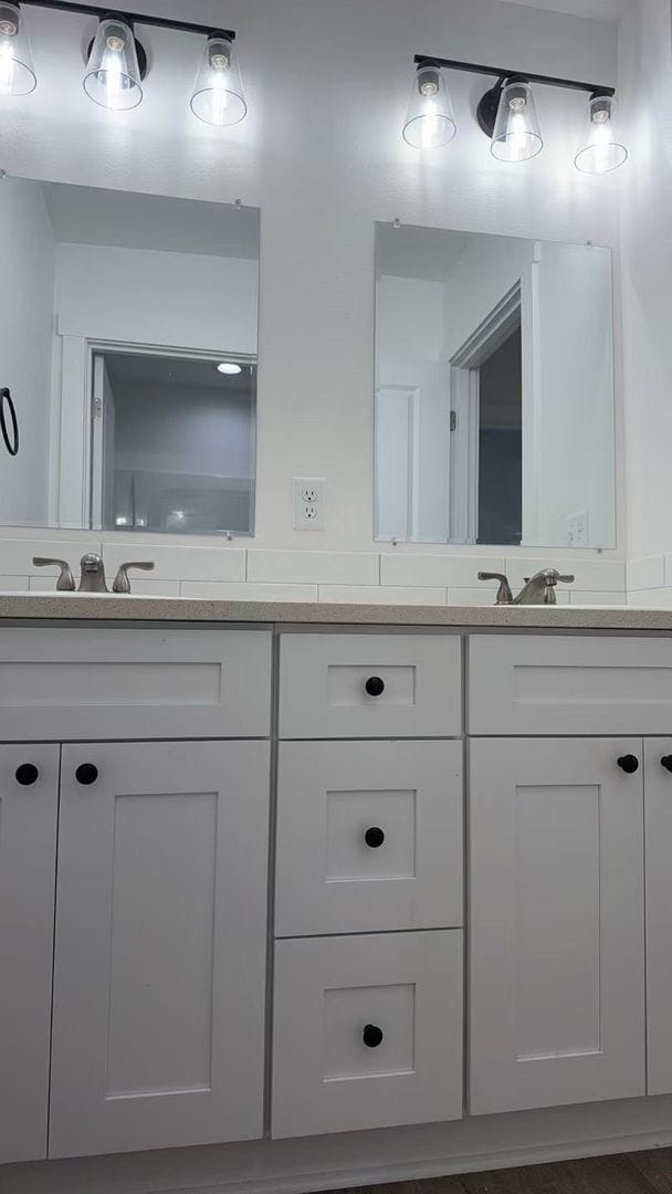 Building Photo - 815 SW 8th St