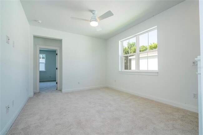 Building Photo - 2180 Forest Cir