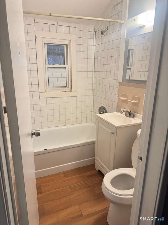 Building Photo - 33 Cannon Rd