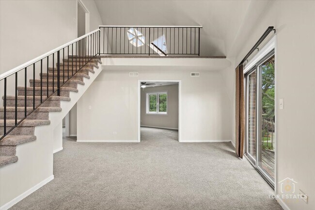 Building Photo - 414 Franklin Ave