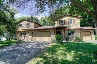Building Photo - McFarland Duplex