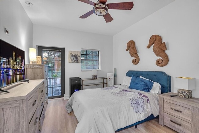 Building Photo - 4419 Hidden Harbour Terrace