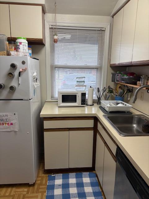 Building Photo - 3380 Norwood St