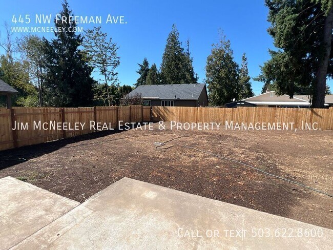 Building Photo - 445 NW Freeman Ave