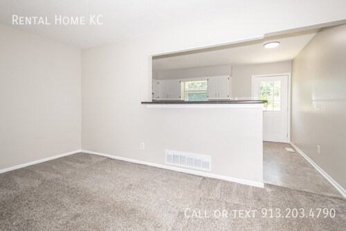 Building Photo - 16413 W 123rd St