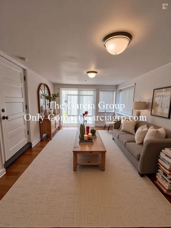 Building Photo - 17050 SE Gurnee Ave