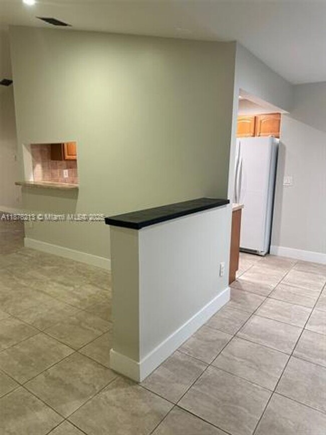 Building Photo - 8563 SW 115th Ct