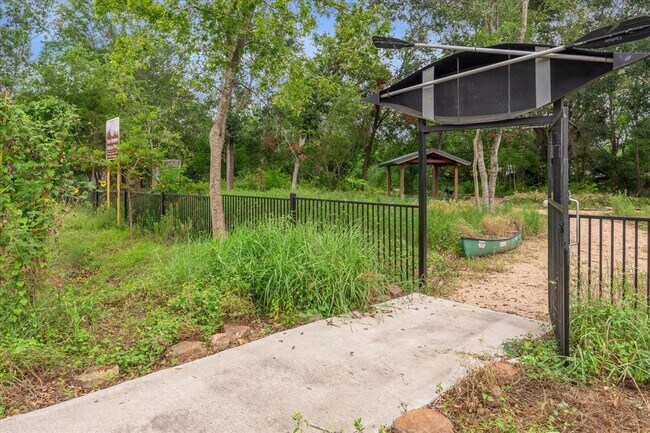 Building Photo - 6019 Cypress St