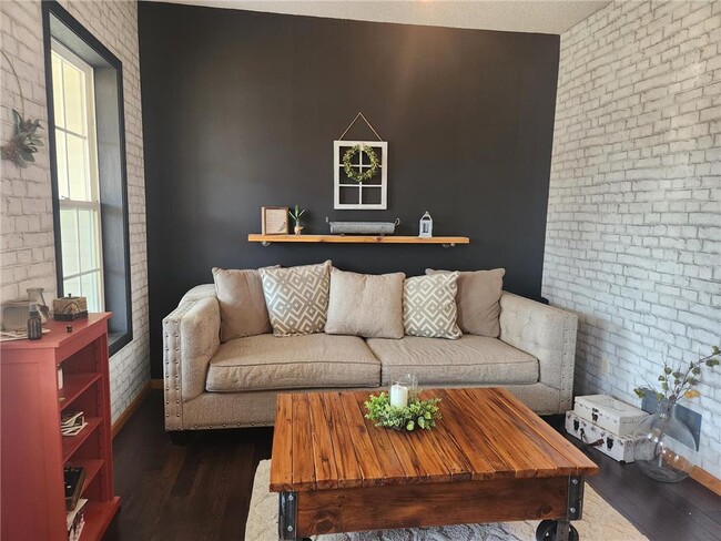 Building Photo - 20952 Hydra Ct