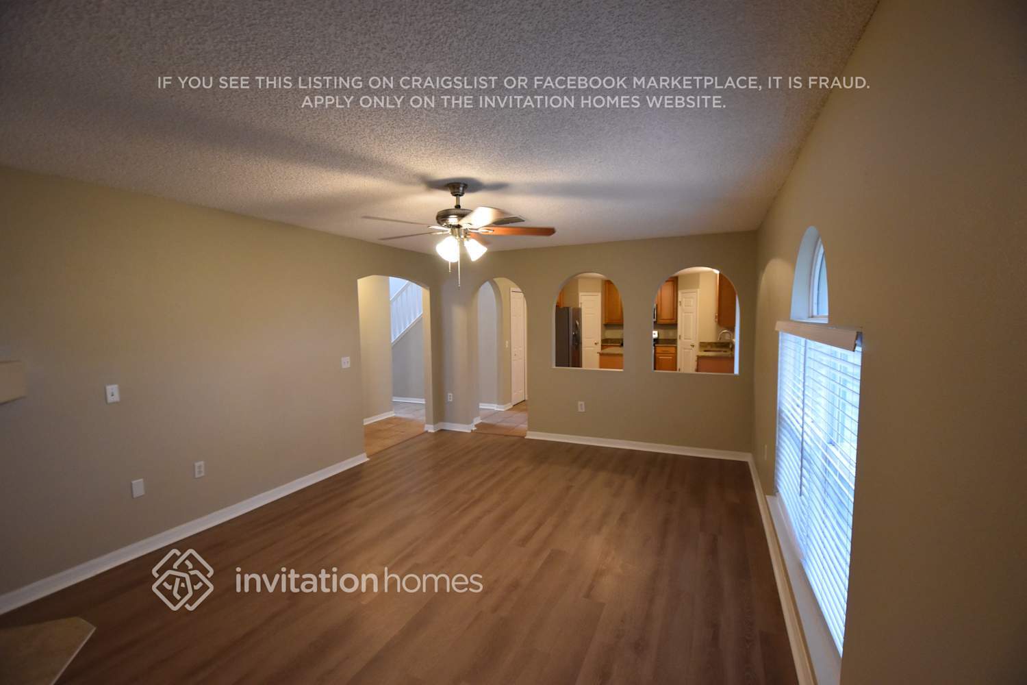 Building Photo - 11042 Englenook Dr