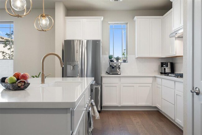 Building Photo - 8419 Laughlin Ln