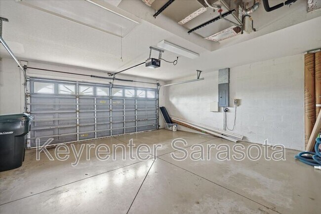 Building Photo - 4956 Bridgehampton Blvd