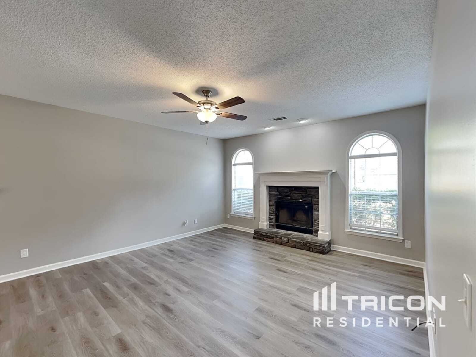 Building Photo - 227 Piedmont Dr