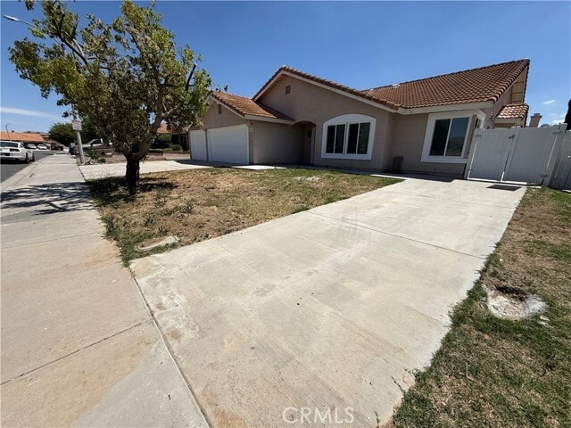 Building Photo - 26153 Huxley Dr